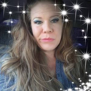 Meet your Posher, Salina